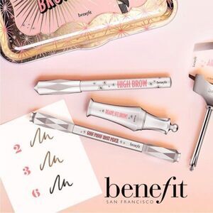 NIB Benefit Brow Kit - High Brow, Gimme Brow 2
